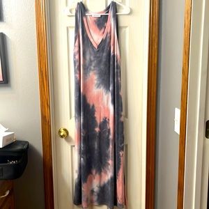 Tie-dyed maxi dress